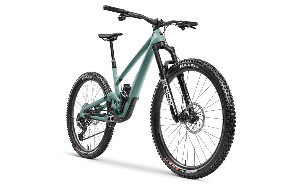 Evil Offering 151 - XO AXS T-TYPE RockShox Lyrik / Super Deluxe Ultimate Build