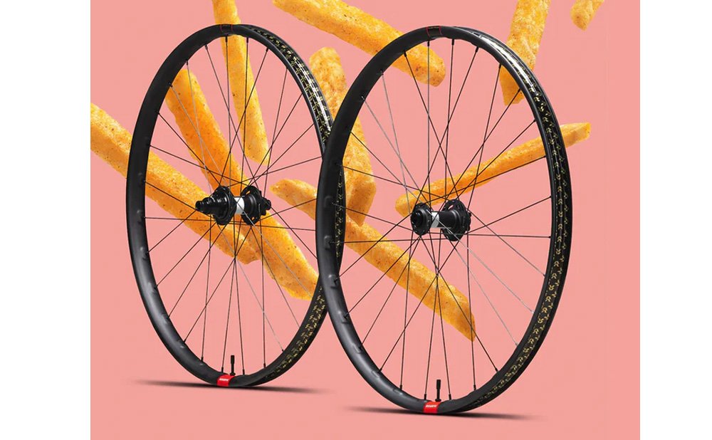 Reserve 30 SL F, 30 HD R Frysauce Carbon Wheelset