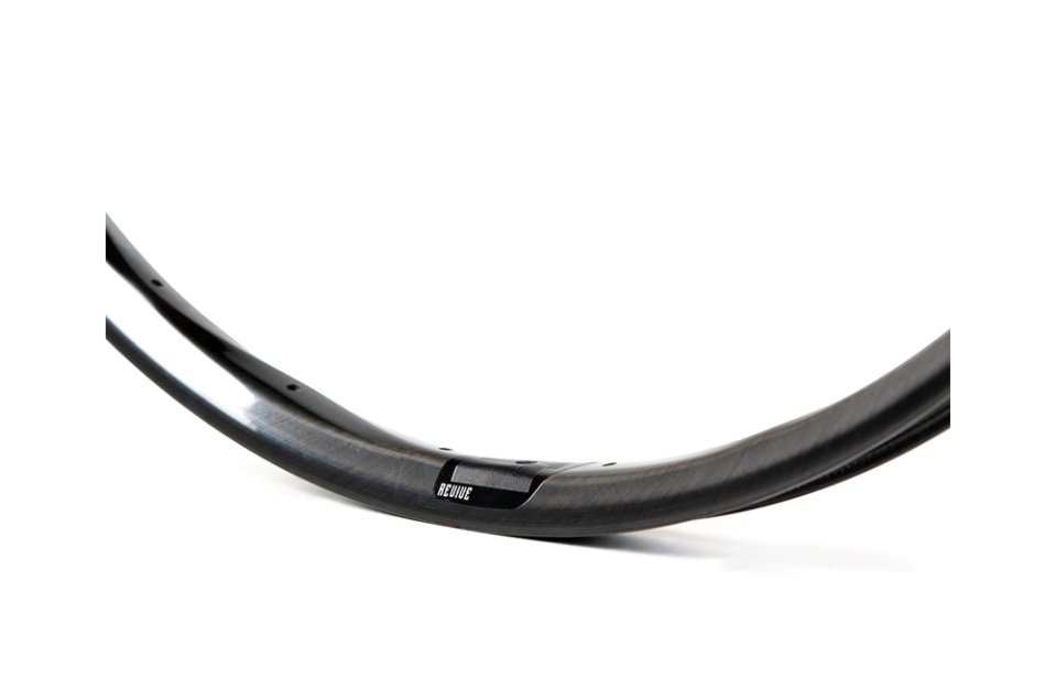 We Are One - Revive 2.0 Carbon Rim - Gravel Performance