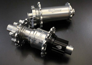 onyx custom hubs